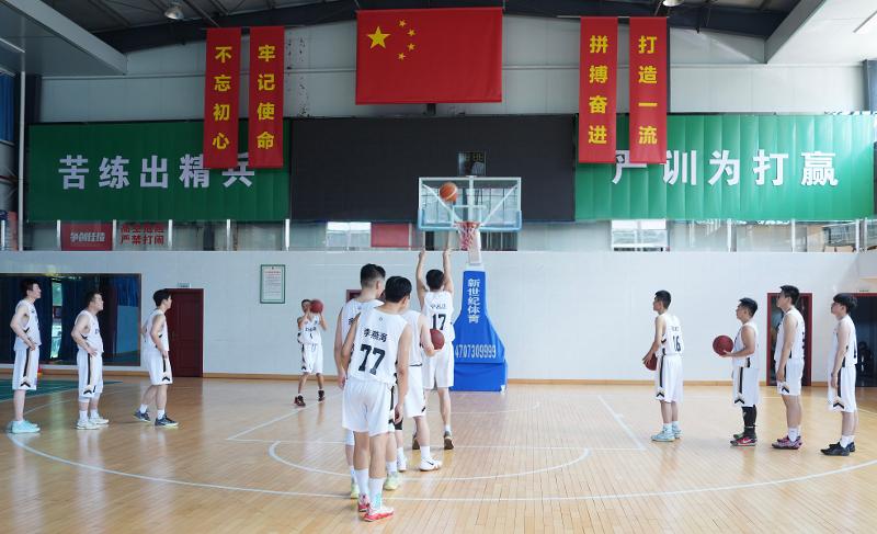 黨旗領航 爭當先鋒? | 四化建黨群動態